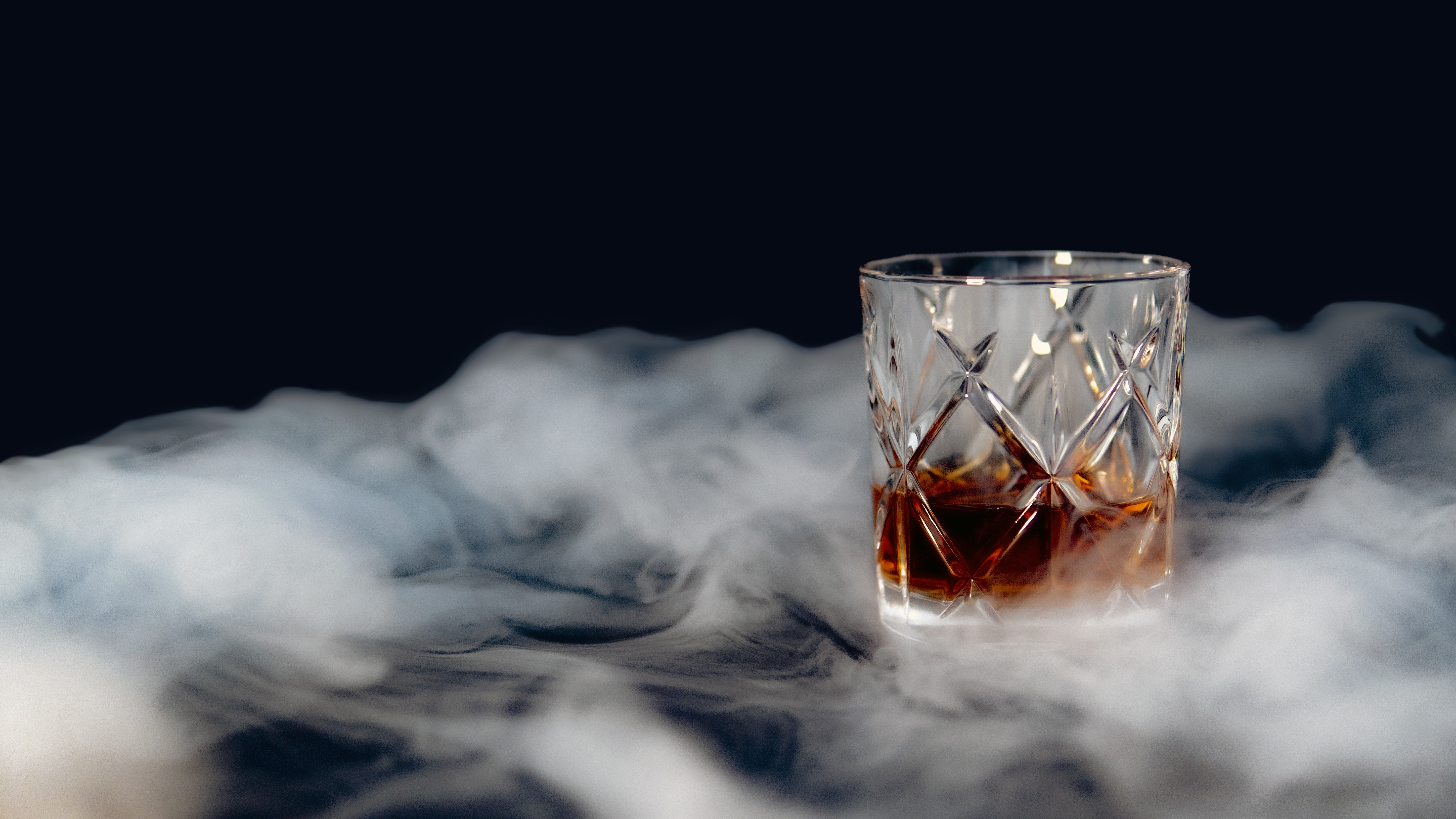 The Science Behind the Health Effects of Wine and Whisky in Singapore